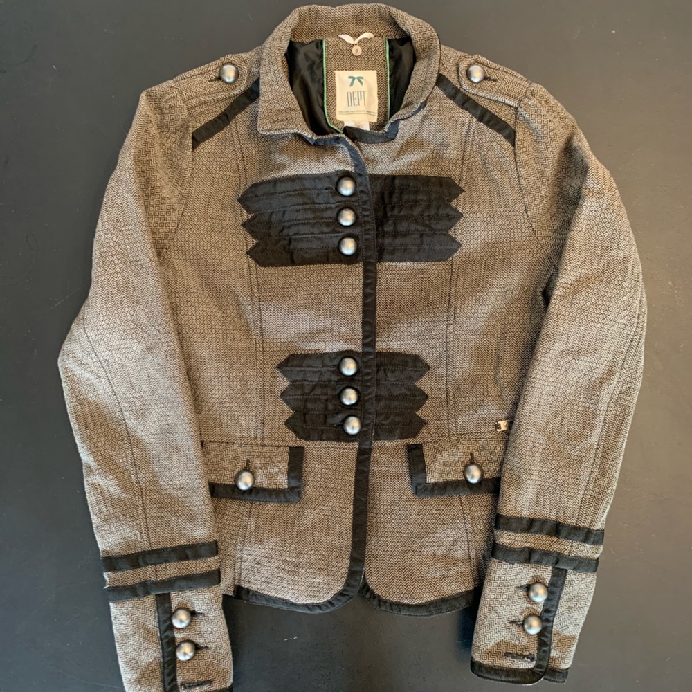 Unique Woman’s jacket size medium!